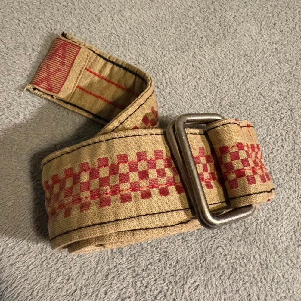rmani Exchange Tan‎ and red checkered square belt
